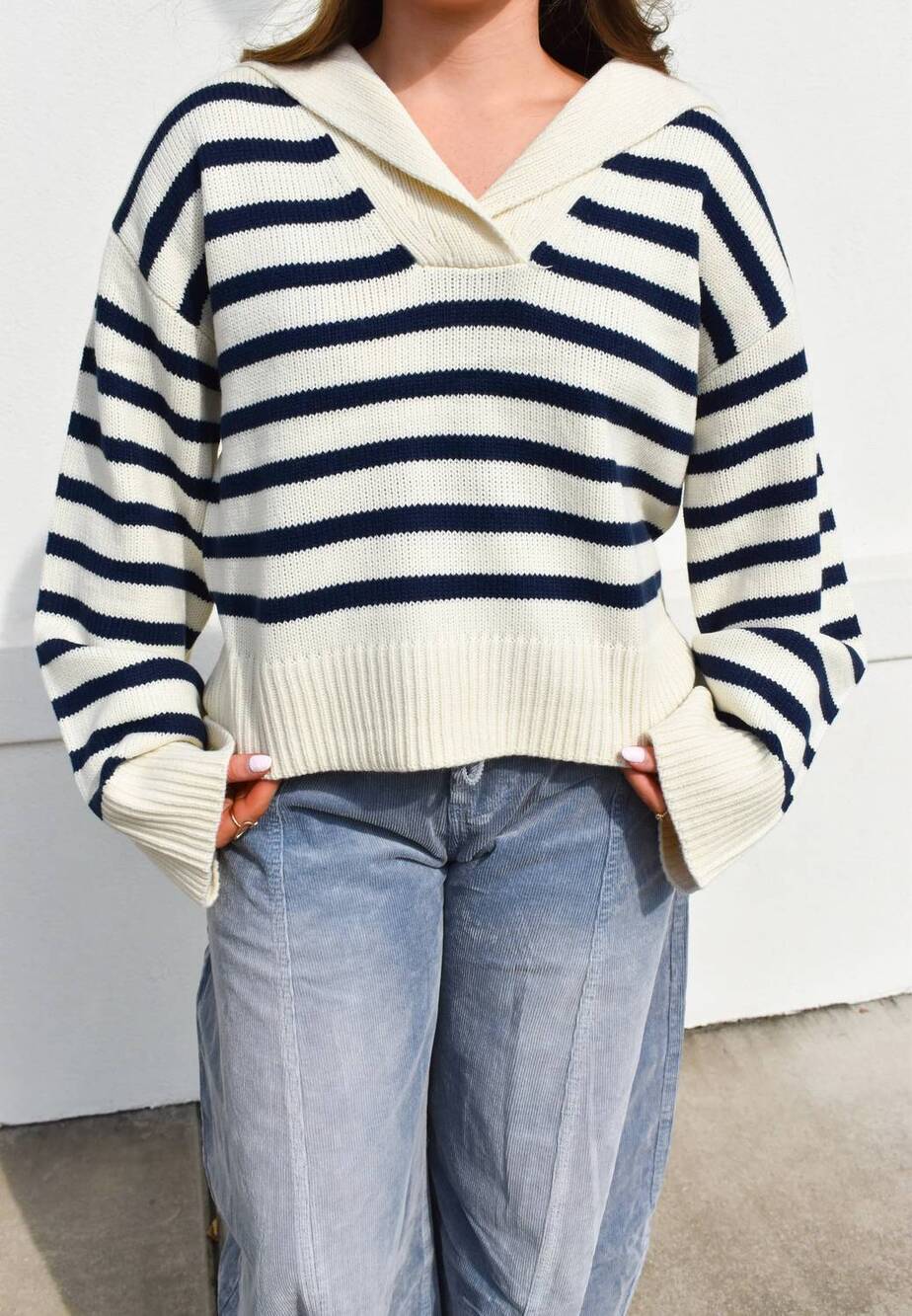 NEW UMGEE coraline sweater in cream/navy